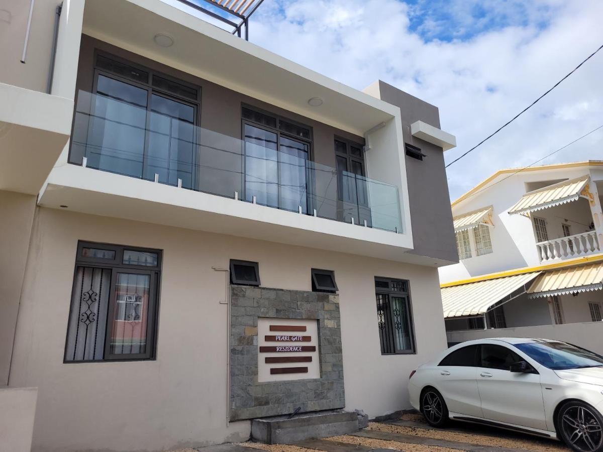 Pearl Gate Residence, Aprt No2 Flic en Flac Luaran gambar
